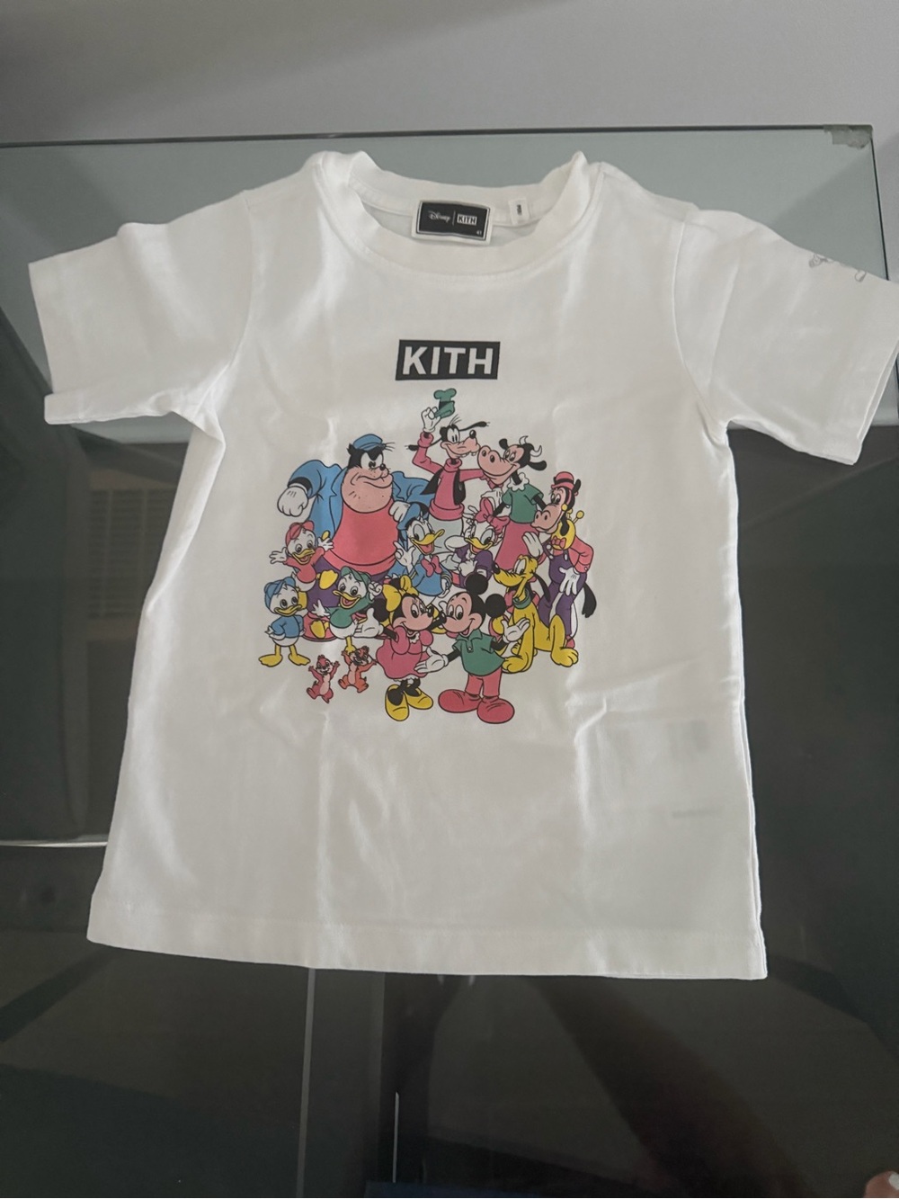 Kith White Kids Multi-Character Disney Graphic Tee - size 5T